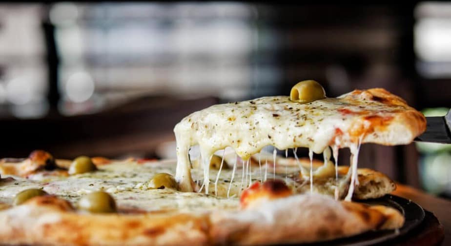 best pizza places in lahore